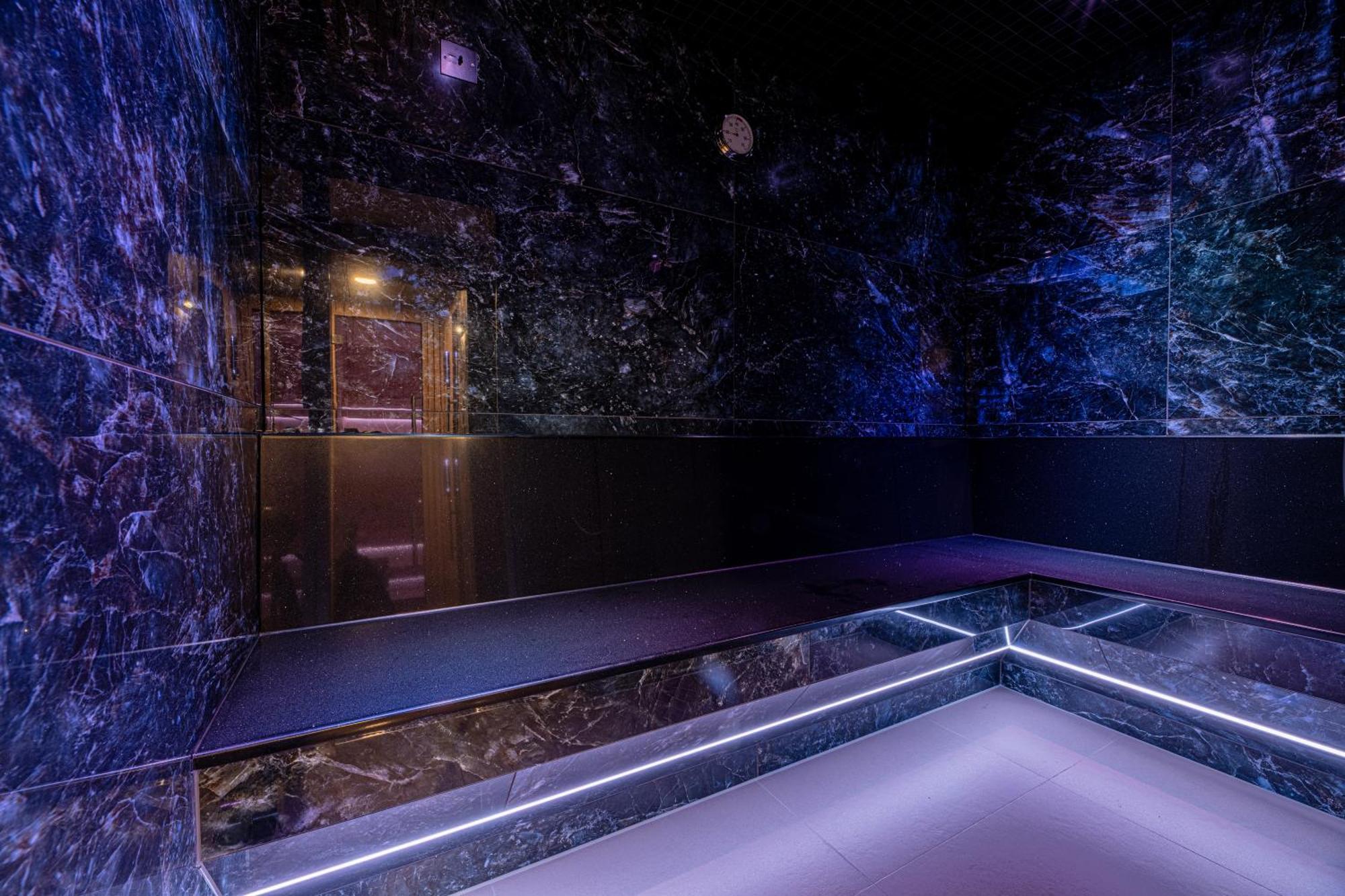 Wellness Penzion Vila Mery Poprad Exteriör bild