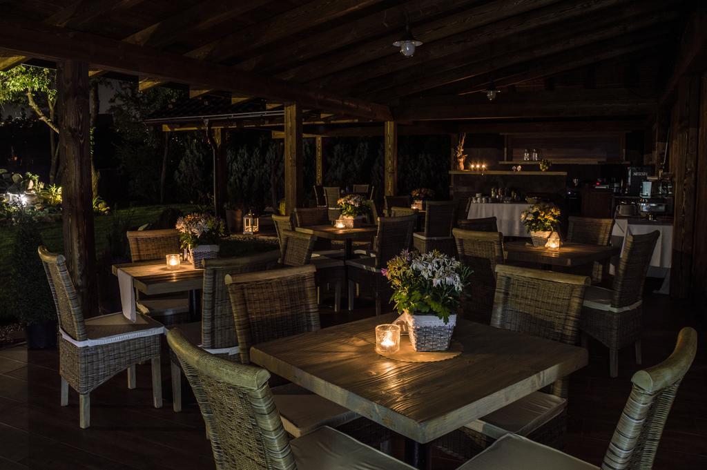 Wellness Penzion Vila Mery Poprad Exteriör bild