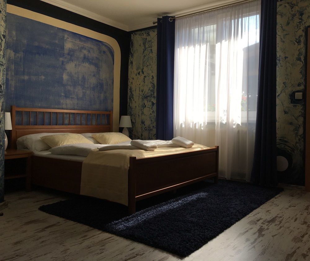 Wellness Penzion Vila Mery Poprad Exteriör bild