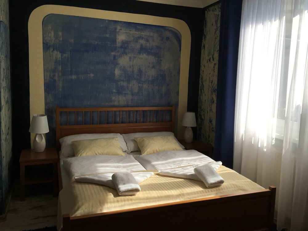 Wellness Penzion Vila Mery Poprad Exteriör bild
