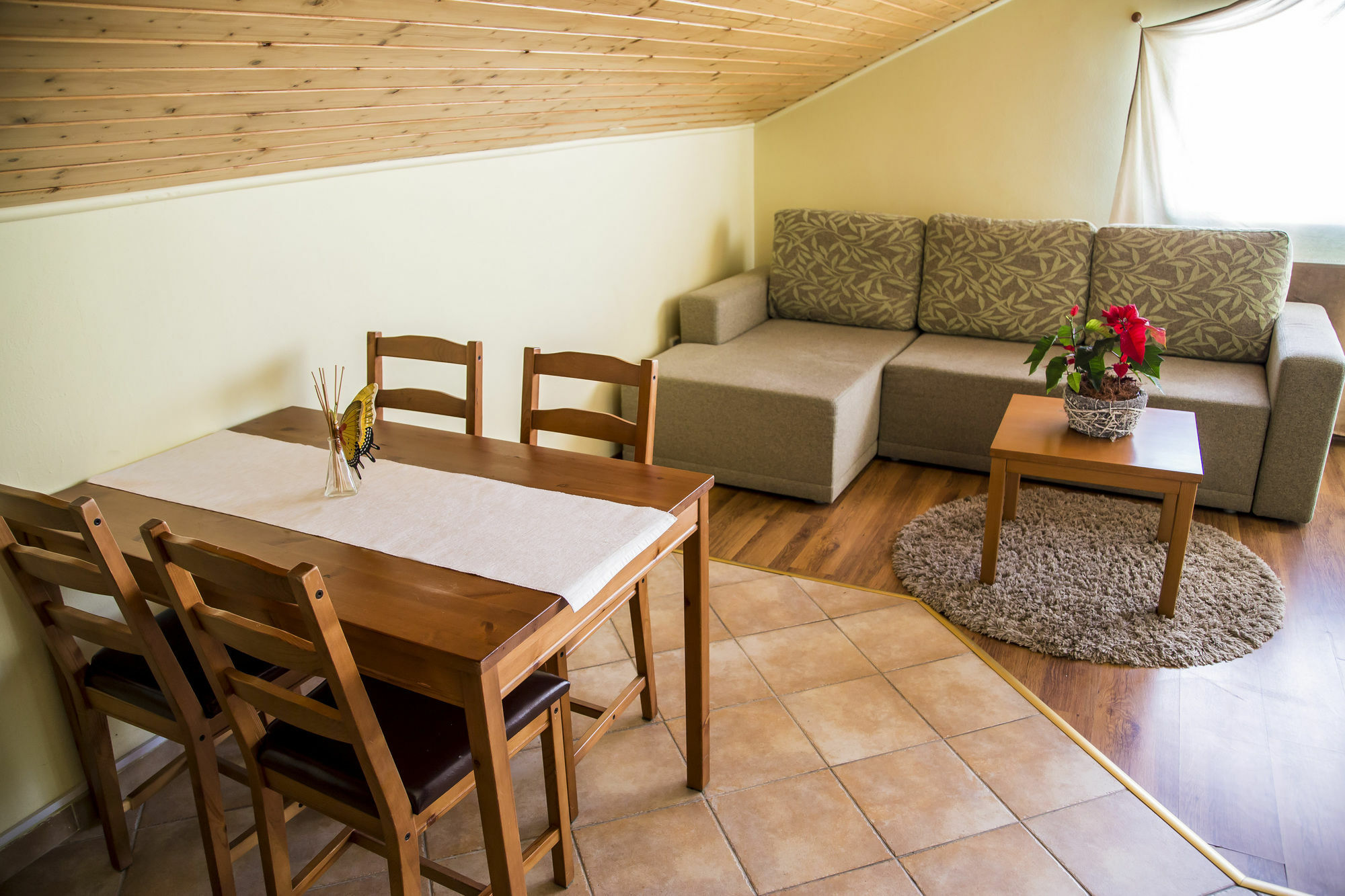 Wellness Penzion Vila Mery Poprad Exteriör bild