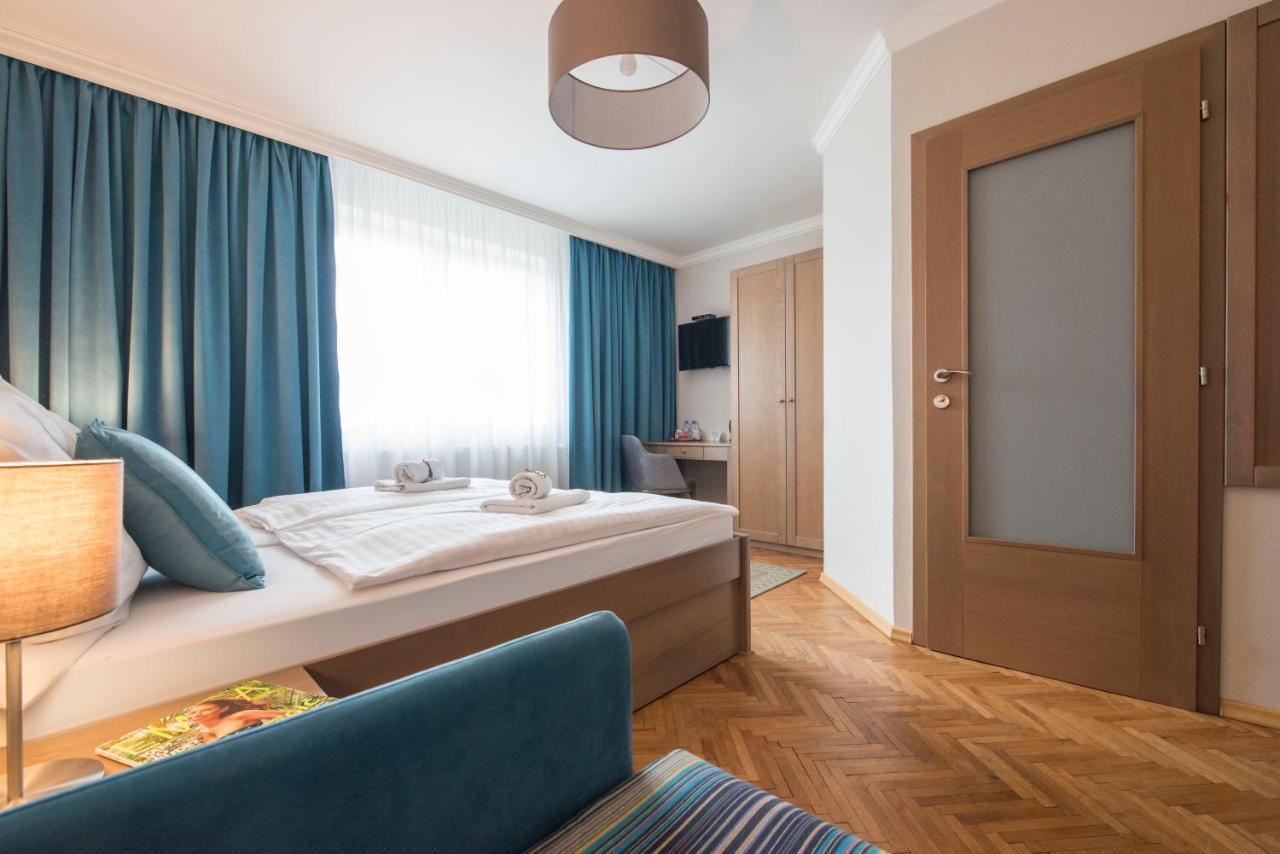 Wellness Penzion Vila Mery Poprad Exteriör bild